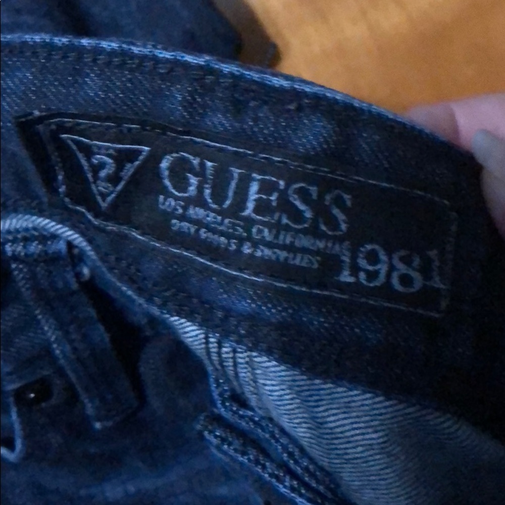 GUESS Jeans - Picture 3 of 8